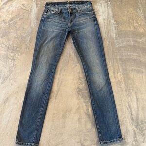 7 For All Mankind Roxanne Distressed Denim Jeans Wmn’s Sz 26